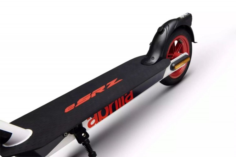 Elektrická koloběžka Aprilia eSRZ Advanced Safety
