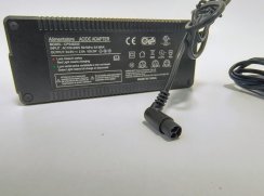 Nabíjecí adaptér pro Ducati PRO-III R