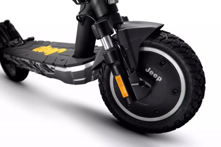 Elektrická koloběžka Jeep 2xe URBAN CAMOU