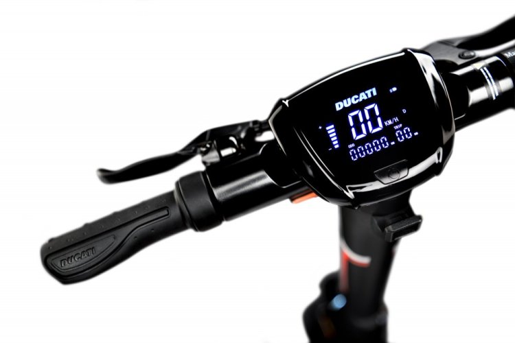 Elektrická koloběžka Ducati PRO-III