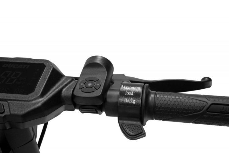 Elektrická koloběžka DUCATI PRO-II EVO ADVANCED SAFETY