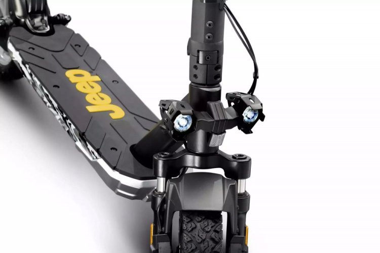 Elektrická koloběžka Jeep 2xe URBAN CAMOU