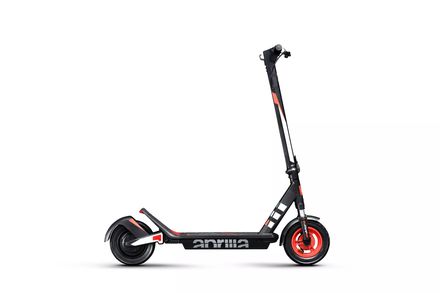 Elektrická koloběžka Aprilia eSR2