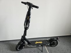 Elektrická koloběžka Jeep 2xe URBAN CAMOU (předváděcí č.7)