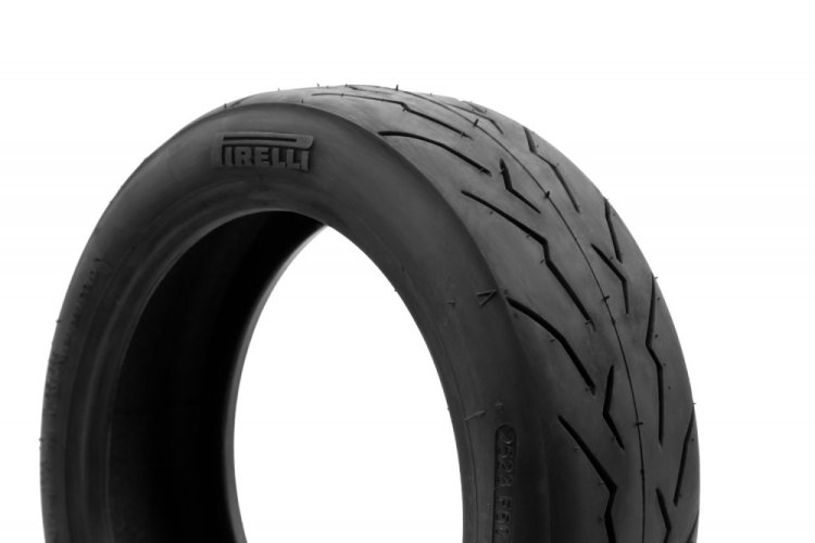 Sada 2 pneumatik 10" PIRELLI TYRE STREET